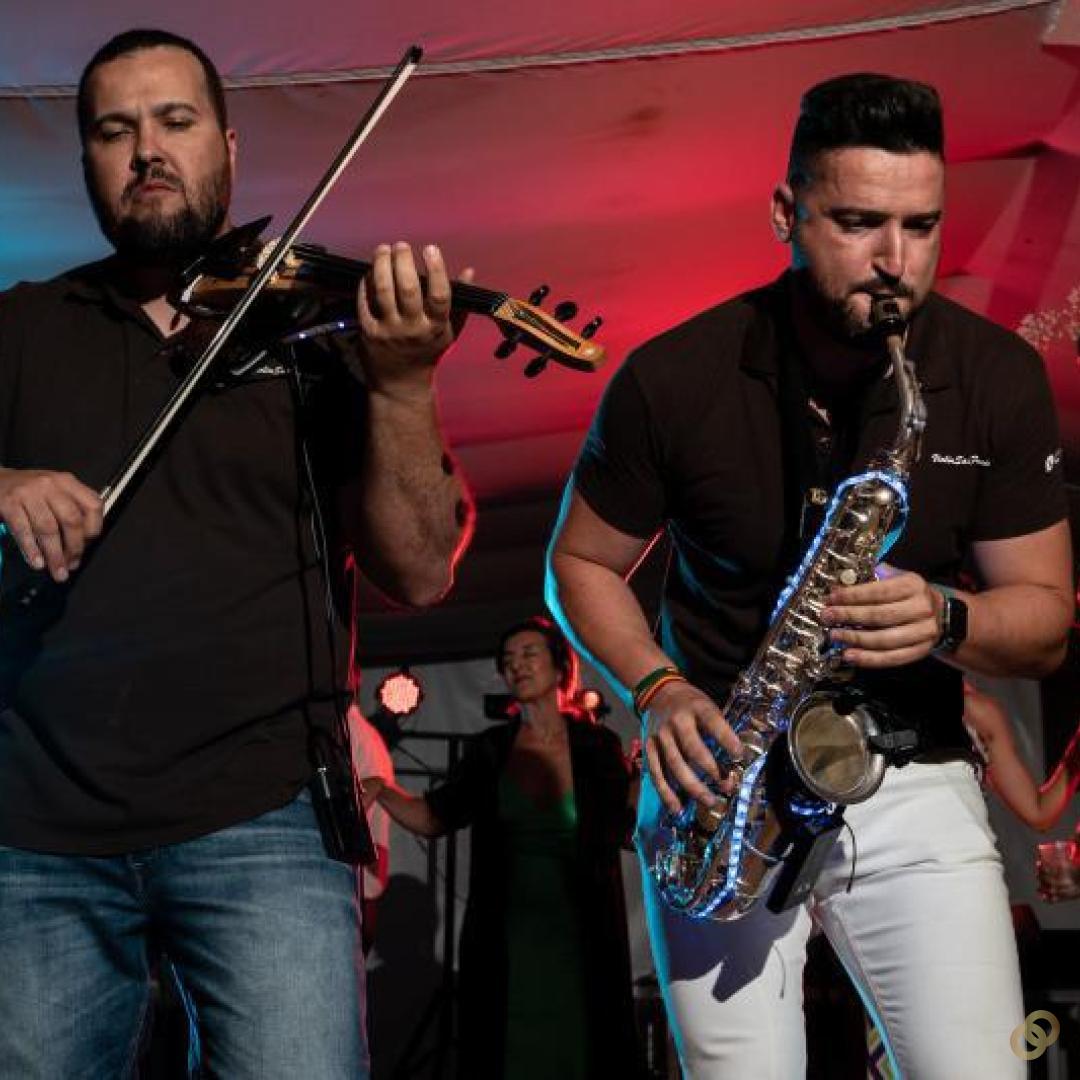 ViolinSax Fusión - Instrumentos, Saxo